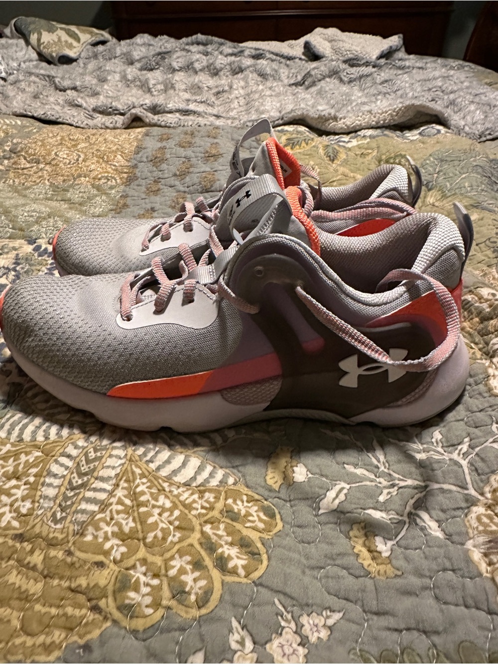 Under Armour Women's Gray and Coral and purple Training Sneakers. Hovr Apex